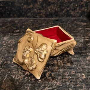 1960’s trinket box